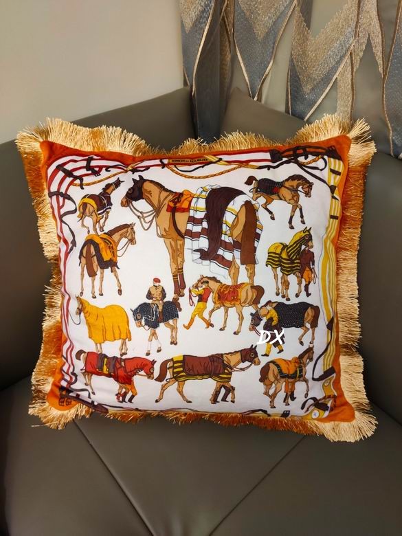 Cushion 50x50cm 14